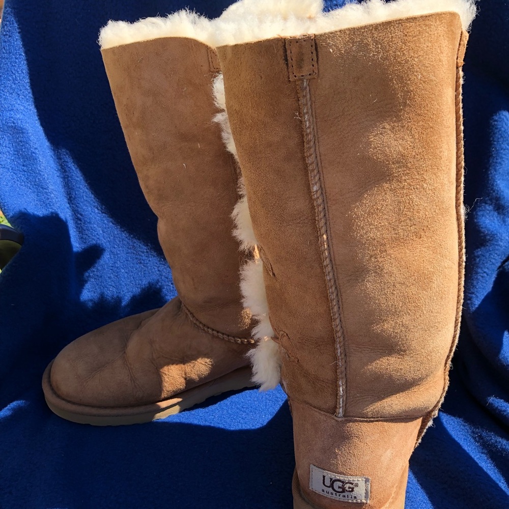 Ugg Boot - image 2